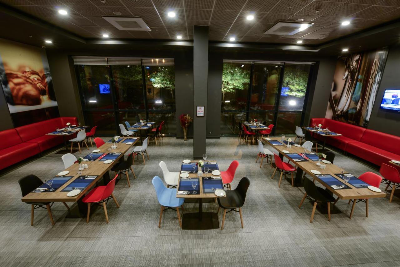 伊斯坦布尔图兹拉宜必思酒店 Cayirova 外观 照片